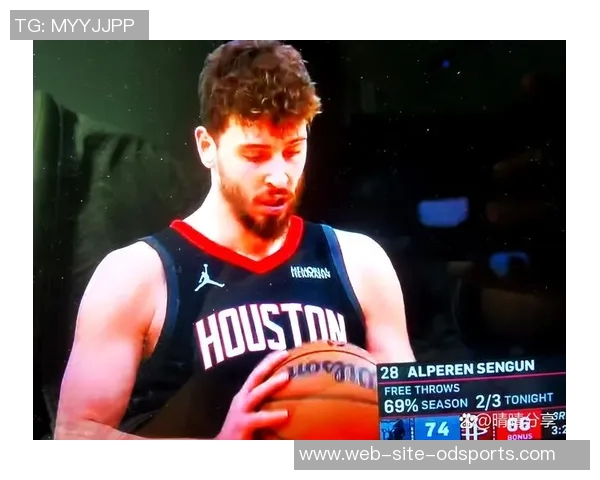 马刺主场对阵灰熊的比赛分析与观赛体验分享